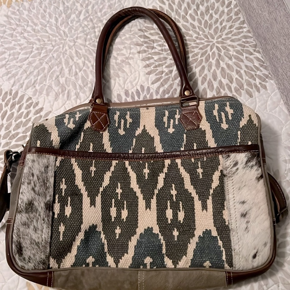 Cute Myra Bag